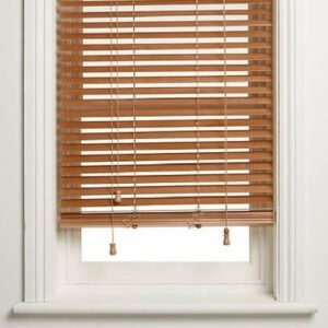 wooden-venetian-blind